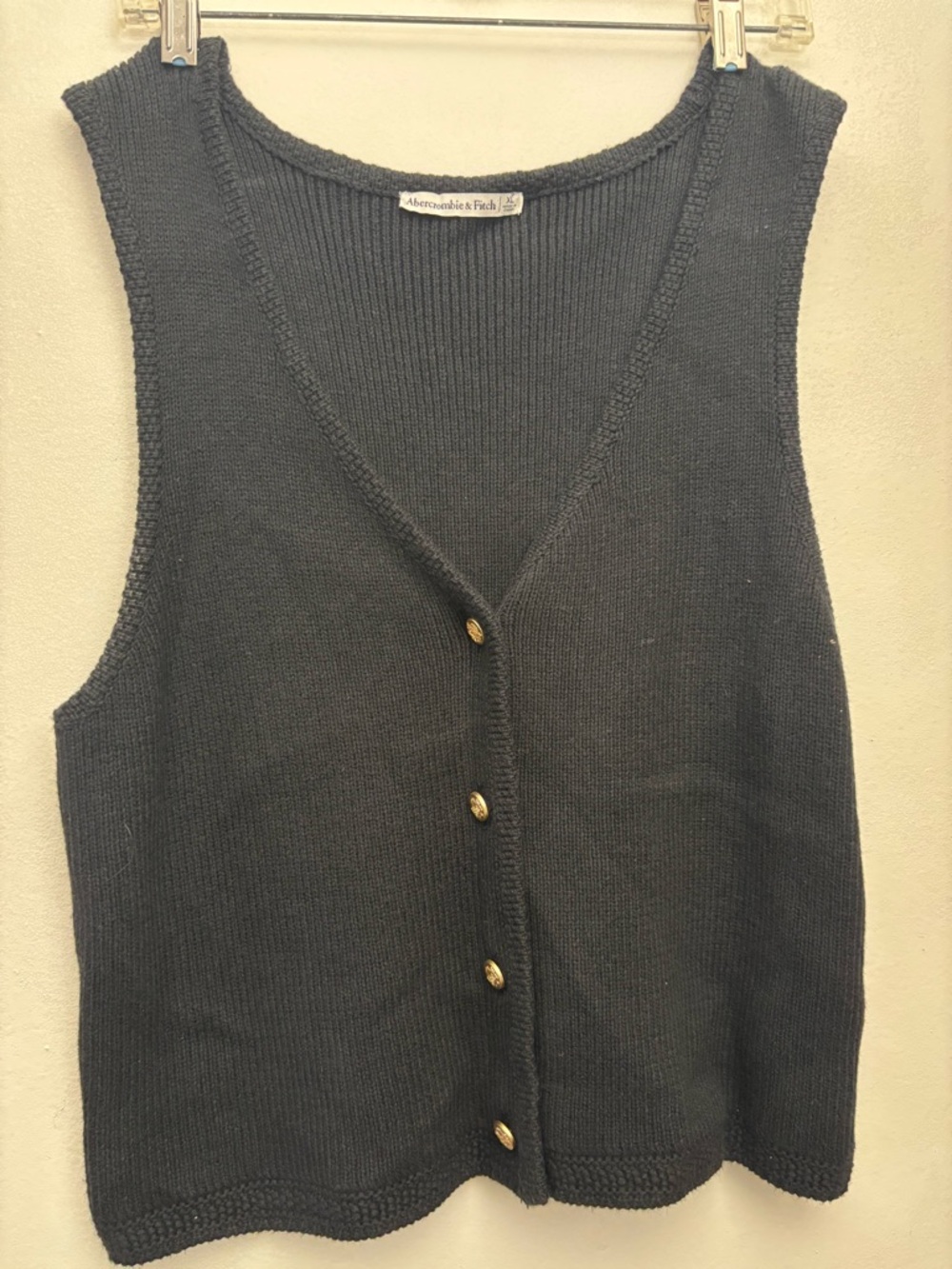 Abercrombie & Fitch Black Ribbed V-Neck Knit Vest